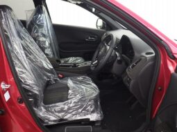 
										Honda Vezel 2018 RS full									