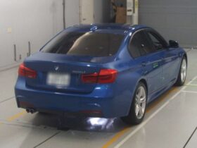 BMW 320i 2018 (M-Sport Package)