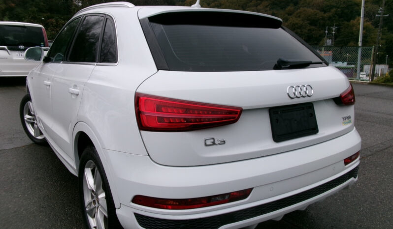 
								Audi Q3 2018 full									