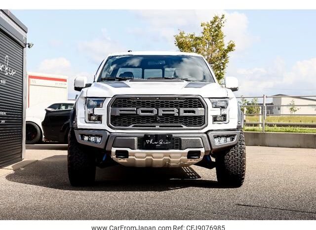 
								Ford Raptor 2018 full									