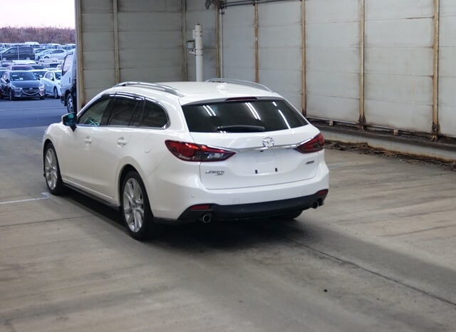 
								Mazda Atenza (Wagon) full									