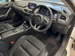 
										Mazda Atenza (Wagon) full									