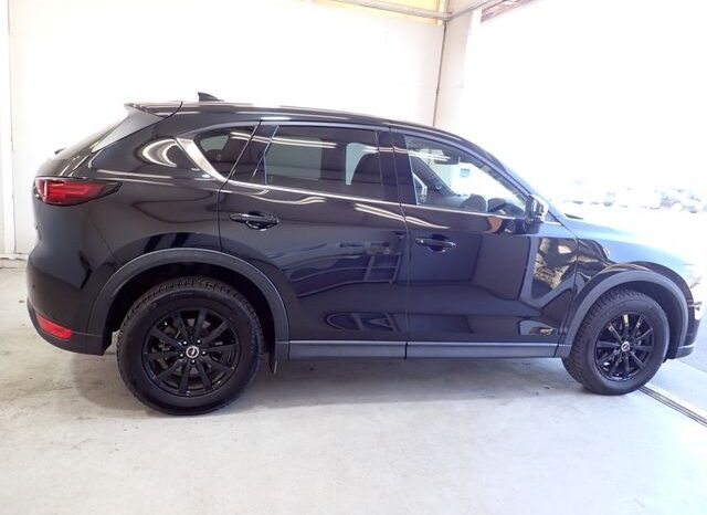 
								Mazda CX-5 full									